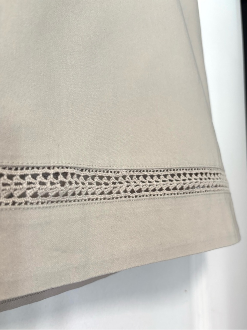 crown & ivy Beige High-Rise Skirt - Picture 7 of 9